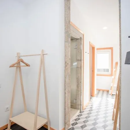 Liiiving In - Downtown Spacious Porto